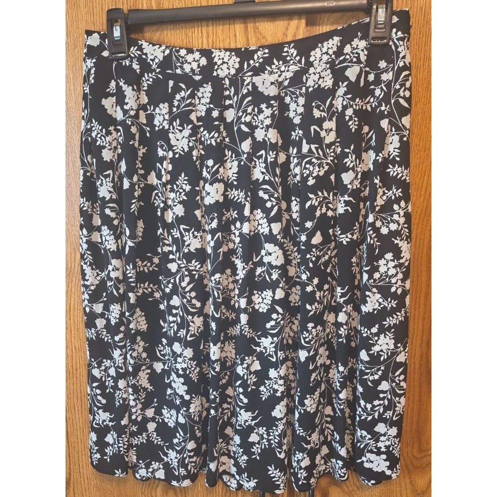 Talbots Floral Pleated Chiffon Lined Midi Skirt-  Bohemian Style - Size 10